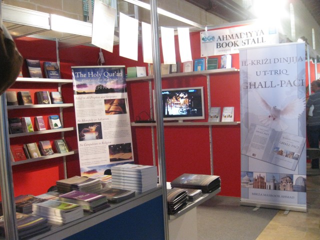Book Fair 2013 -1