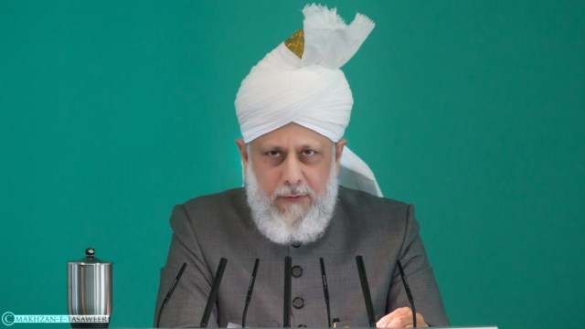 Hazrat Mirza Masroor Ahmad - worldwide leader of Ahmadiyya Muslim Community