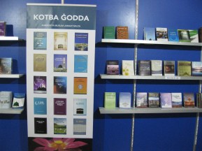 ahmadiyya-stall-in-book-festival-2016-3